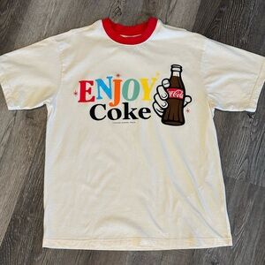 PacSun White Tee with Red Collar and Colorful Print